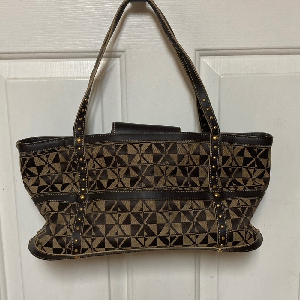 Chic maxx New York Brown Geometric handbag and matching wallet